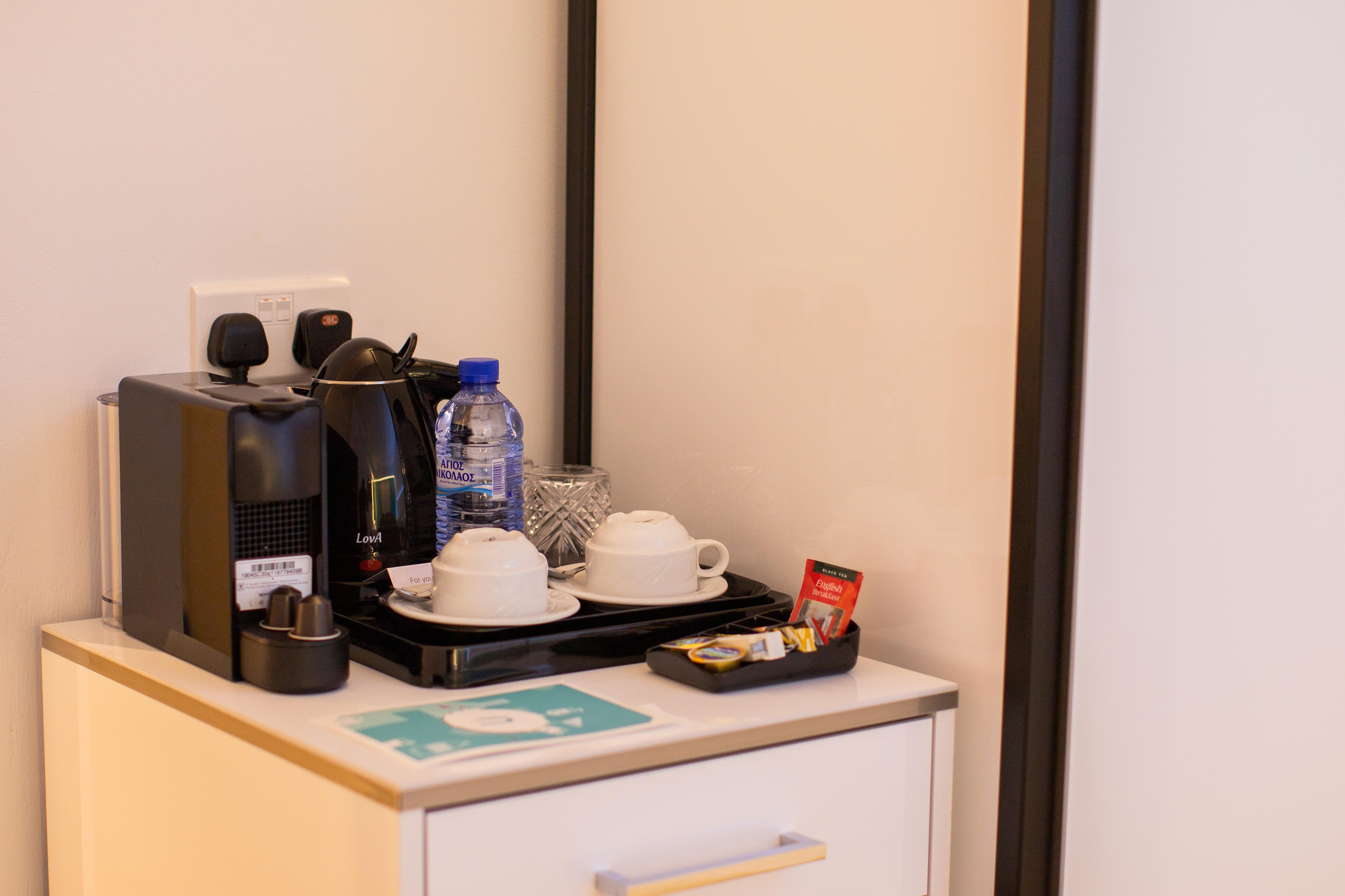 Hotel Napa Suites (Adults Only) Айя Напа Екстериор снимка