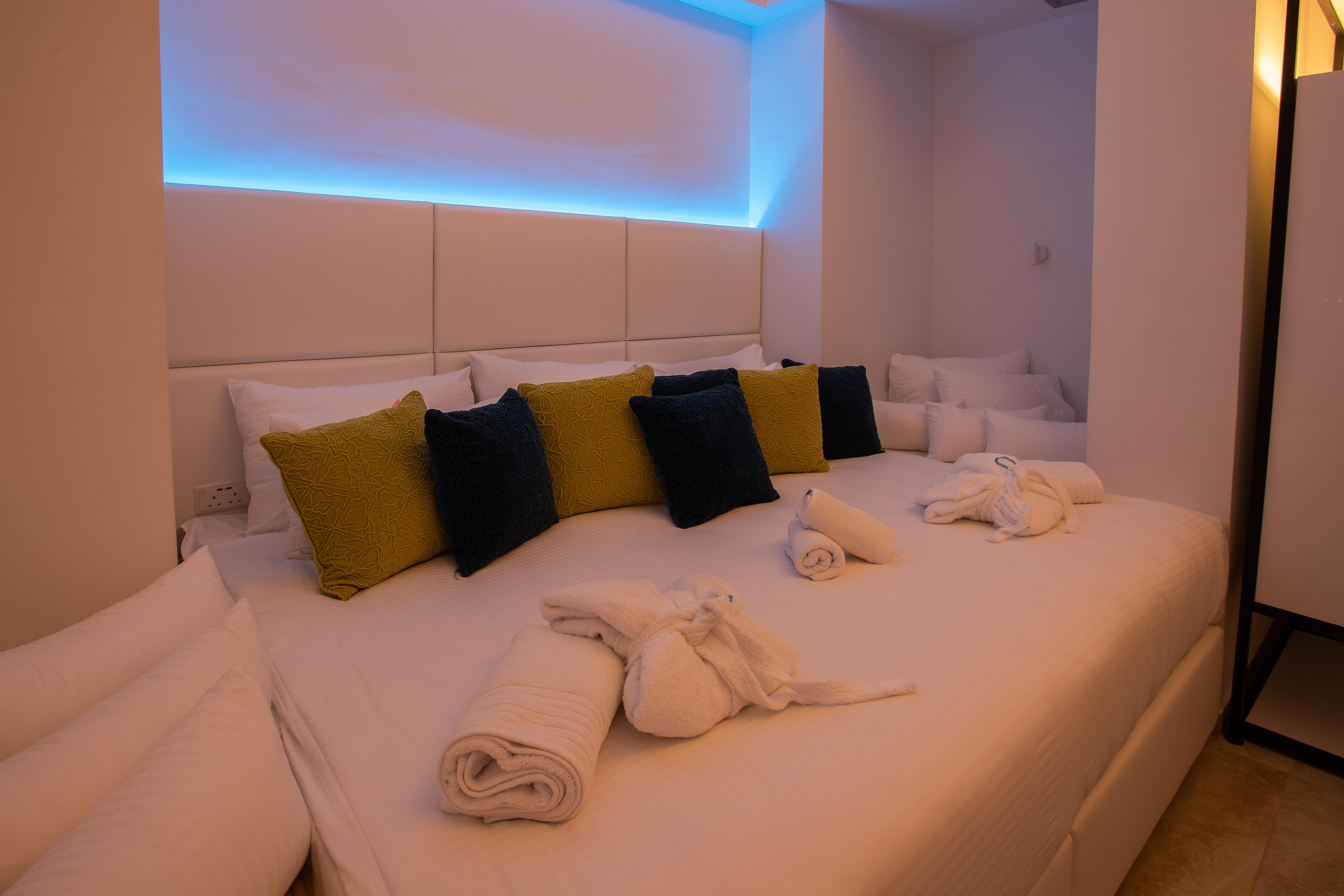 Hotel Napa Suites (Adults Only) Айя Напа Екстериор снимка